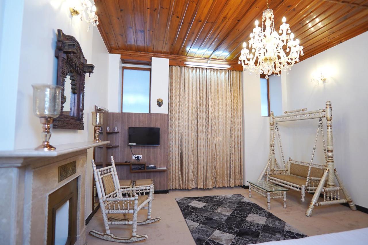 The Edgeworth Bed & Breakfast Shimla Exterior photo